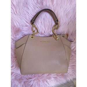 Michael Kors Jet Set Bag